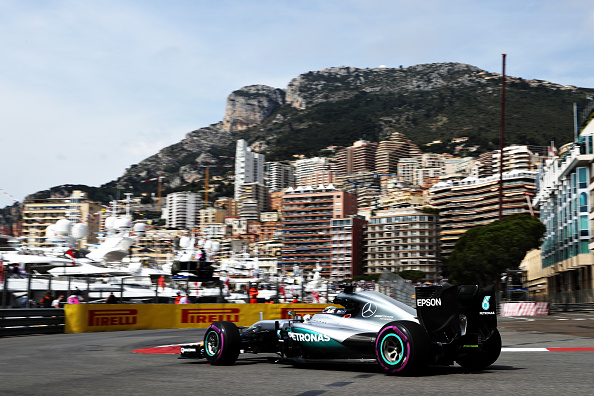 MONTE-CARLO, MONACO - MAY 26: Lewis Hamilton of Great Britain driving the (44) Mercedes AMG Petronas F1 Team Mercedes F1 WO7 Mercedes PU106C Hybrid turbo on track during practice for the Monaco Formula One Grand Prix at Circuit de Monaco on May 26, 2016 in Monte-Carlo, Monaco.  (Photo by Lars Baron/Getty Images)