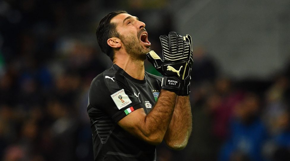 MILAN, ITALY - NOVEMBER 13:  Gianluigi Buffon of Italy reacts during the FIFA 2018 World Cup Qualifier Play-Off: Second Leg between Italy and Sweden at San Siro Stadium on November 13, 2017 in Milan, Sweden.  (Photo by Valerio Pennicino/Getty Images)