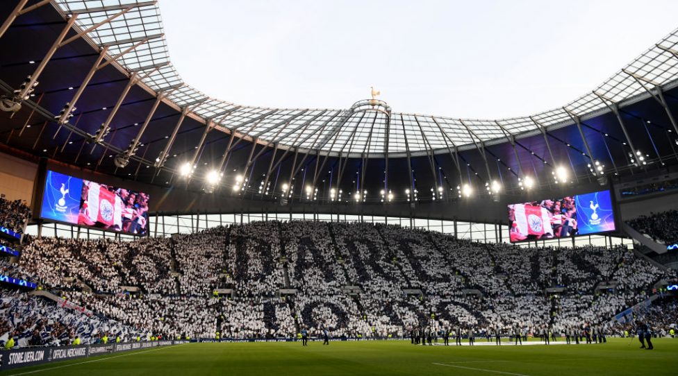 LONDON, ENGLAND - APRIL 30:  Spurs fans welcome their team prior to the UEFA Champions League Semi Final first leg match between Tottenham Hotspur and Ajax at at the Tottenham Hotspur Stadium on April 30, 2019 in London, England. (Photo by Shaun Botterill/Getty Images)