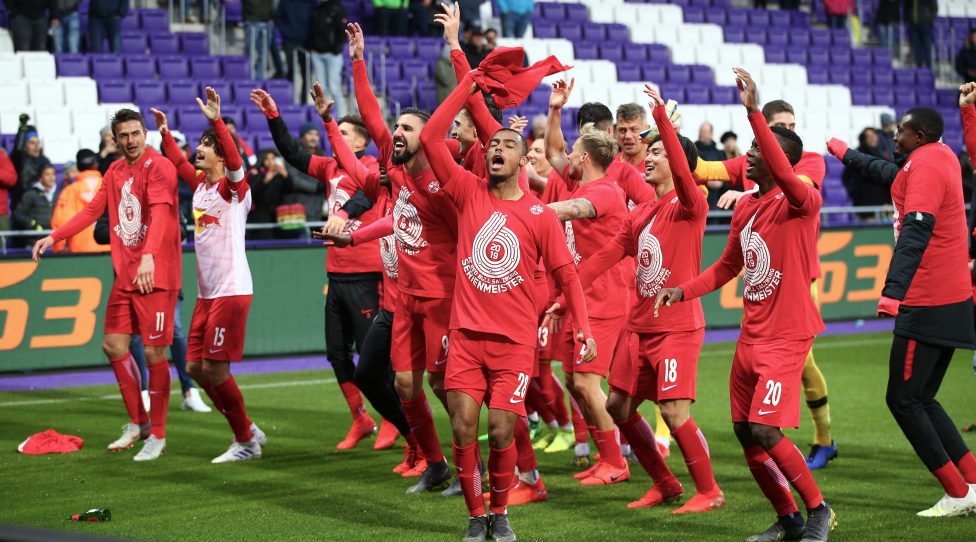 VIENNA,AUSTRIA,05.MAY.19 - SOCCER - tipico Bundesliga, championship group, FK Austria Wien vs Red Bull Salzburg. Image shows the the rejoicing of RBS. Photo: GEPA pictures/ Christian Ort