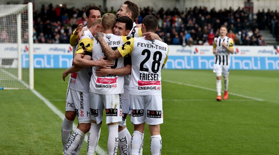 PASCHING,AUSTRIA,05.MAY.19 - SOCCER - tipico Bundesliga, championship group, LASK Linz vs Wolfsberger AC. Image shows the rejoicing of LASK. Photo: GEPA pictures/ Florian Ertl