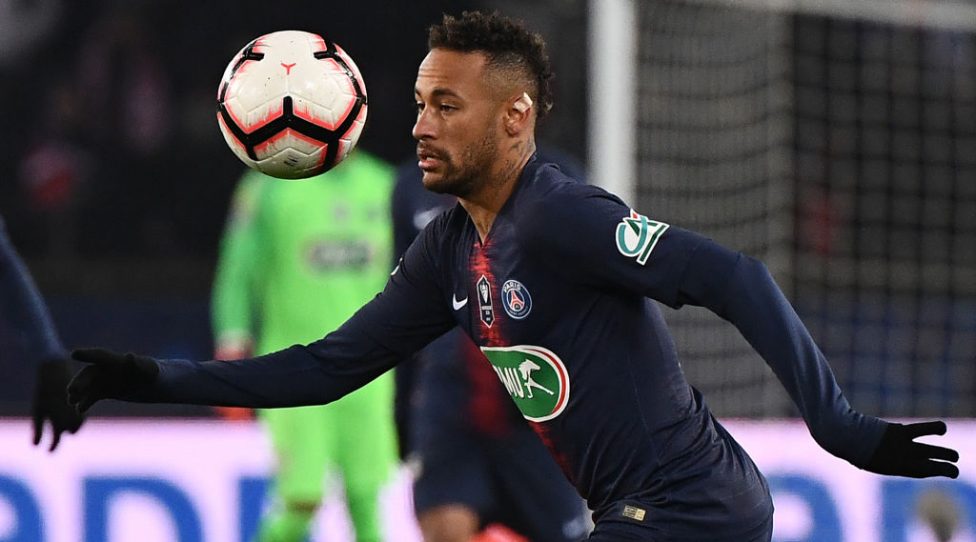 Paris Saint-Germain's Brazilian forward Neymar controls the ball during the French Cup round of 32 football match between Paris Saint-Germain (PSG) and Strasbourg (RCS) at the Parc des Princes stadium in Paris on January 23, 2019. (Photo by FRANCK FIFE / AFP)        (Photo credit should read FRANCK FIFE/AFP/Getty Images)