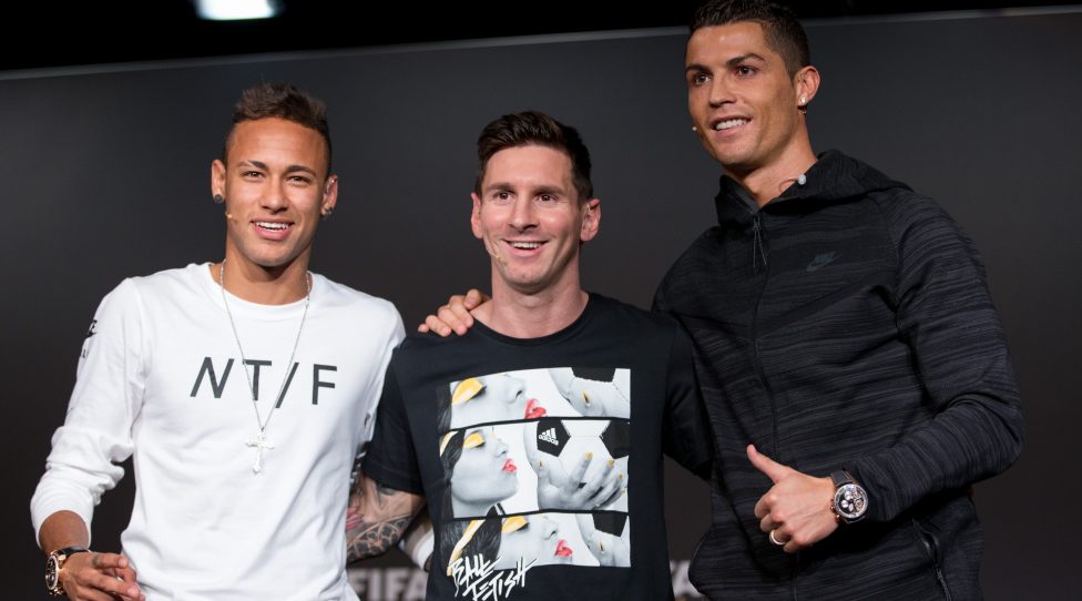 ZURICH, SWITZERLAND - JANUARY 11: FIFA Ballon d'Or nominees Neymar Jr of Brazil and FC Barcelona (L), Lionel Messi of Argentina and FC Barcelona (C) and Cristiano Ronaldo of Portugal and Real Madrid (R) attend a press conference prior to the FIFA Ballon d'Or Gala 2015 at the Kongresshaus on January 11, 2016 in Zurich, Switzerland. (Photo by Philipp Schmidli/Getty Images)