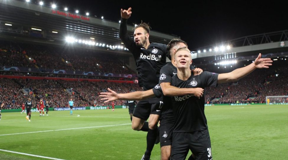 LIVERPOOL,ENGLAND,02.OCT.19 - SOCCER - UEFA Champions League, group stage, Liverpool FC vs Red Bull Salzburg. Image shows the rejoicing of Erling Braut Haaland, Dominik Szoboszlai and Andreas Ulmer (RBS). Photo: GEPA pictures/ Mathias Mandl