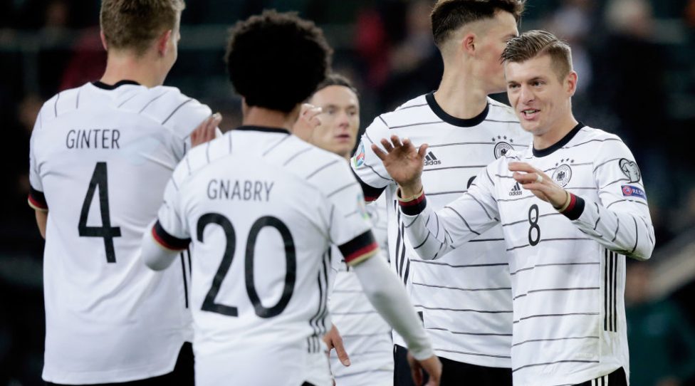 GLADBACH, GERMANY - NOVEMBER 16: Toni Kroos of Germany celebrates 3-0 with Robin Koch of Germany, Matthias Ginter of Germany, Serge Gnabry of Germany  during the  EURO Qualifier match between Germany  v Belarus  on November 16, 2019 in Gladbach Germany (Photo by Erwin Spek/Soccrates/Getty Images)
