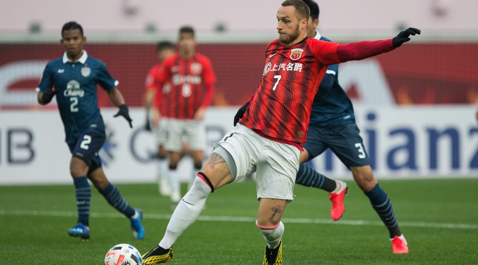 SHANGHAI, CHINA - JANUARY 28: #7 Marko Arnautovic of Shanghai SIPG makes a shot during the AFC Champions League Preliminary Round match between Shanghai SIPG and Buriram United at Yuanshen Sports Centre Stadium on January 28, 2020 in Shanghai, China. (Photo by Yifan Ding/Getty Images)