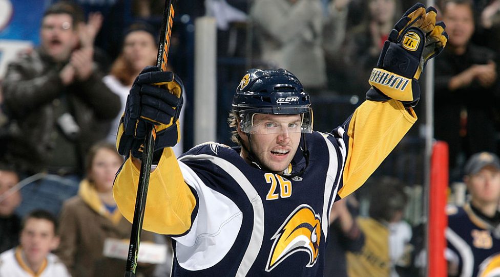 BUFFALO, NY - DECEMBER 15: Thomas Vanek #26 of the Buffalo Sabres reacts after assisting on Buffalo's second goal against the Chicago Blackhawks at HSBC Arena December 15, 2007 in Buffalo, New York.  (Photo by Rick Stewart/Getty Images)