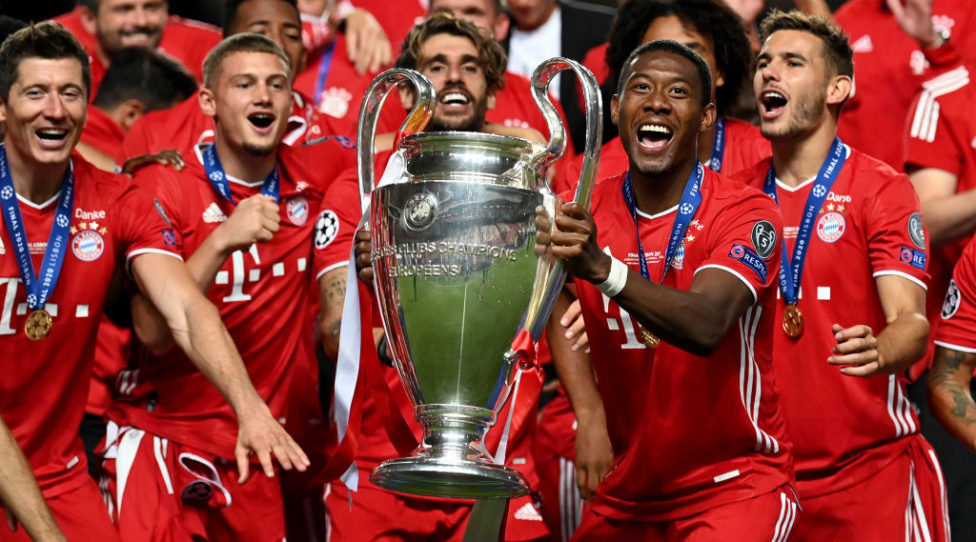 LISBON, PORTUGAL - AUGUST 23: David Alaba of FC Bayern Munich  lifts the Champions League Trophy following his team's victory in during the UEFA Champions League Final match between Paris Saint-Germain and Bayern Munich at Estadio do Sport Lisboa e Benfica on August 23, 2020 in Lisbon, Portugal. (Photo by Michael Regan - UEFA/UEFA via Getty Images)