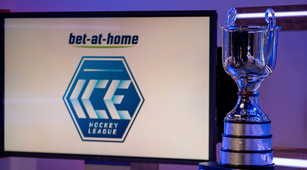 VIENNA,AUSTRIA,22.SEP.20 - ICE HOCKEY - ICEHL, bet-at-home ICE Hockey League, season start, press conference. Image shows the Karl Nedwed trophy. Photo: GEPA pictures/ Philipp Brem