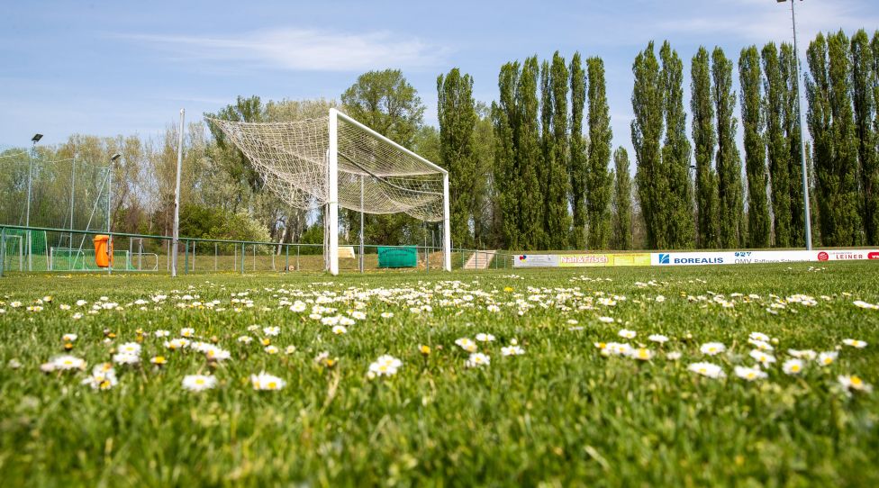 MANNSWOERTH,AUSTRIA,17.APR.20 - SOCCER - OEFB, cancellation of amateur leagues due to the SARS-CoV-2 crisis, corona crisis. Image shows an overview over the SC Mannswoerth football pitch. Photo: GEPA pictures/ Philipp Brem