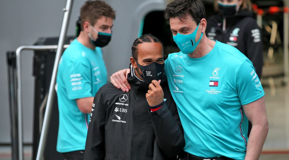 ISTANBUL,TURKEY,15.NOV.20 - MOTORSPORTS, FORMULA 1 - Grand Prix of Turkey, Istanbul Park. Image shows Lewis Hamilton (GBR/ Mercedes) and executive director Toto Wolff (Mercedes). Photo: GEPA pictures/ XPB Images/ Batchelor - ATTENTION - COPYRIGHT FOR AUSTRIAN CLIENTS ONLY