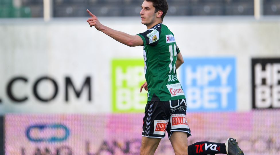 RIED,AUSTRIA,24.APR.21 - SOCCER - tipico Bundesliga, qualification group, SV Ried vs SKN Sankt Poelten. Image shows the rejoicing of Ante Bajic (Ried). Photo: GEPA pictures/ Christian Moser