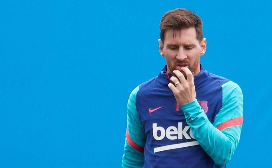 FILE FC Barcelona, Barca s striker Leo Messi reacts during a training session of the team held at Joan Gamper Sports City, in Barcelona, Spain, 10 May 2021 Reissued 05 August 2021. FC Barcelona issued a statement announcing Lionel Messi will not extend his contract with the team due to economic and structural obstacles . Lionel Messi will not extend FC Barcelona s contract ACHTUNG: NUR REDAKTIONELLE NUTZUNG PUBLICATIONxINxGERxSUIxAUTxONLY Copyright: xAlejandroxGarciax GRAFCAT2988 20210805-1563588219b8593cd29caf5b2281922572a7999c