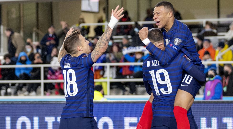 NO SALES IN FINLAND World Cup Qualification 16.11.2021. Kylian Mbappe, Lucas Digne and Karim Benzema celebrate Benzemas goal vs Finland. FOOTBALL : Finlande vs France - Qualification coupe du monde 2023 - 16/11/2021 JussiEskola/Panoramic PUBLICATIONxNOTxINxFRAxITAxBEL
