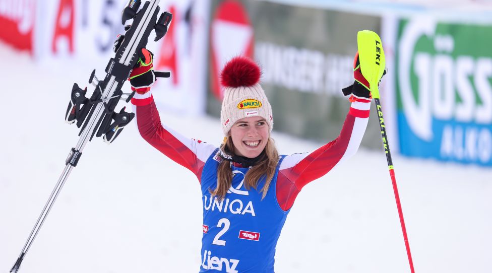 LIENZ,AUSTRIA,29.DEC.21 - ALPINE SKIING - FIS World Cup, slalom, ladies. Image shows the rejoicing of Katharina Liensberger (AUT). Photo: GEPA pictures/ Daniel Goetzhaber