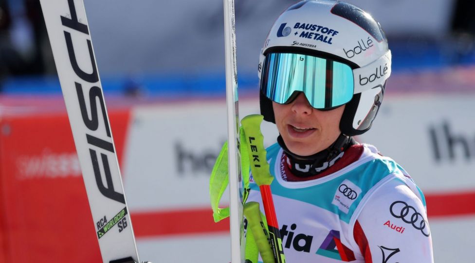 SANKT MORITZ,SWITZERLAND,12.DEC.21 - ALPINE SKIING - FIS World Cup, Super G, ladies. Image shows Nicole Schmidhofer (AUT). Photo: GEPA pictures/ Thomas Bachun