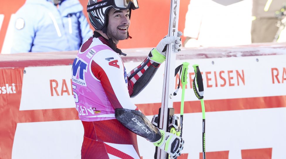 WENGEN,SWITZERLAND,13.JAN.22 - ALPINE SKIING - FIS World Cup, Super G, men. Image shows Vincent Kriechmayr (AUT). Photo: GEPA pictures/ Patrick Steiner