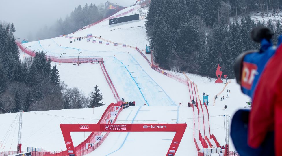 KITZBUEHEL,AUSTRIA,20.JAN.22 - ALPINE SKIING - FIS World Cup, Hahnenkamm-race, downhill training, men. Image shows an overview of the race track. Photo: GEPA pictures/ Harald Steiner