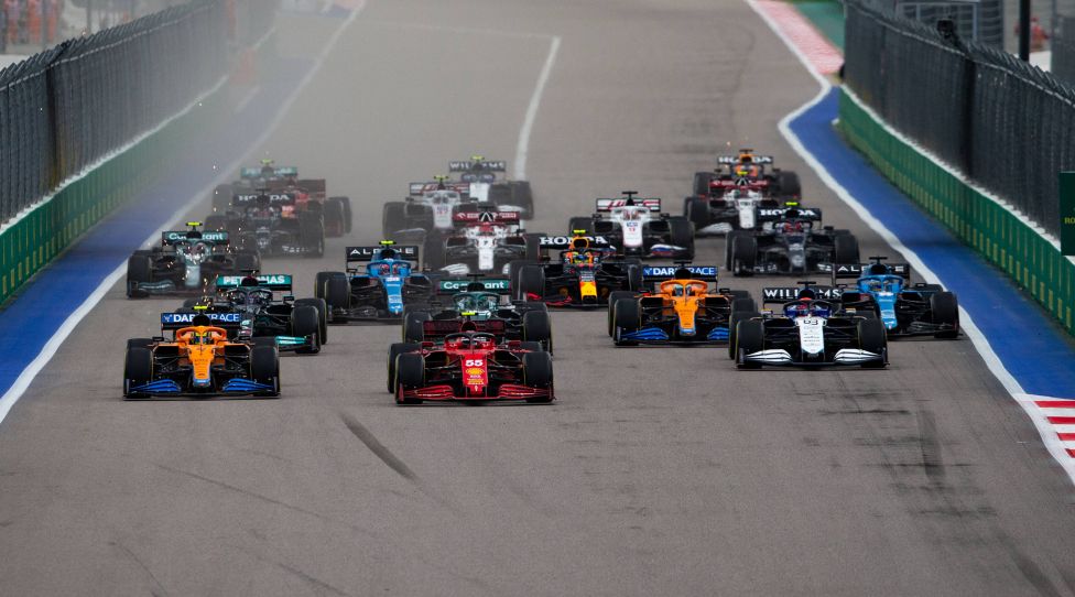 Start of the Formula 1 VTB Russian Grand Prix 2021, 15th round of the 2021 FIA Formula One World Championship, WM, Weltmeisterschaft from September 24 to 26, 2021 on the Sochi Autodrom, in Sochi, Russia - Photo Joao Filipe / DPPI FORMULE 1 : Grand prix de Russie - Sotchi - 26/09/2021 DPPI/PANORAMIC PUBLICATIONxNOTxINxFRAxITAxBEL 00121032_JFBE9166