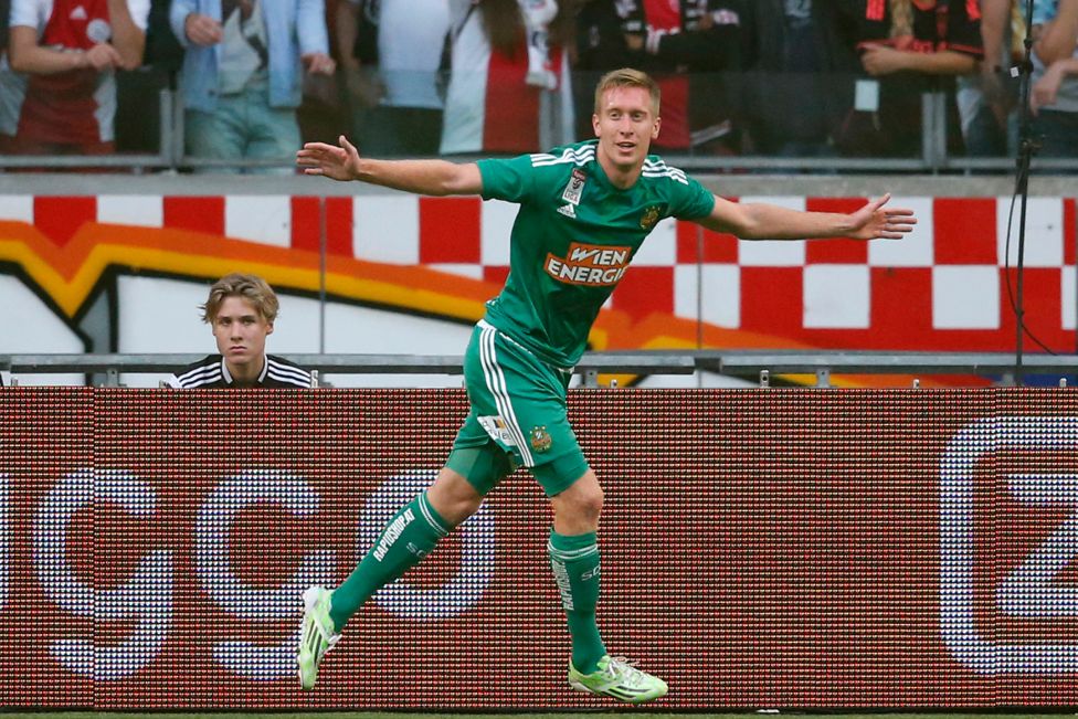 Robert Beric | 7,50 Millionen Euro zu AS.St. Etienne | Saison 2015/16 © GEPA