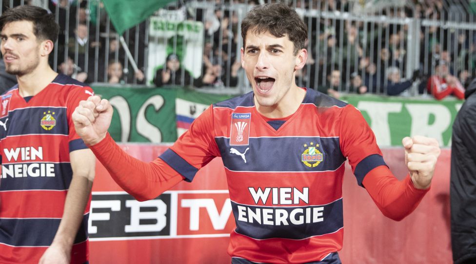 WOLFSBERG,AUSTRIA,03.FEB.23 - SOCCER - UNIQA OEFB Cup, quarterfinal, Wolfsberger AC vs SK Rapid Wien. Image shows the rejoicing of Ante Bajic (Rapid). Photo: GEPA pictures/ Wolfgang Jannach