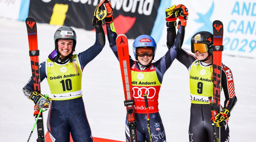SOLDEU,ANDORRA,19.MAR.23 - ALPINE SKIING - FIS World Cup Final, giant slalom, ladies. Image shows the rejoicing of Thea Louise Stjernesund (NOR), Mikaela Shiffrin (USA) and Valerie Grenier (CAN). Photo: GEPA pictures/ Mathias Mandl