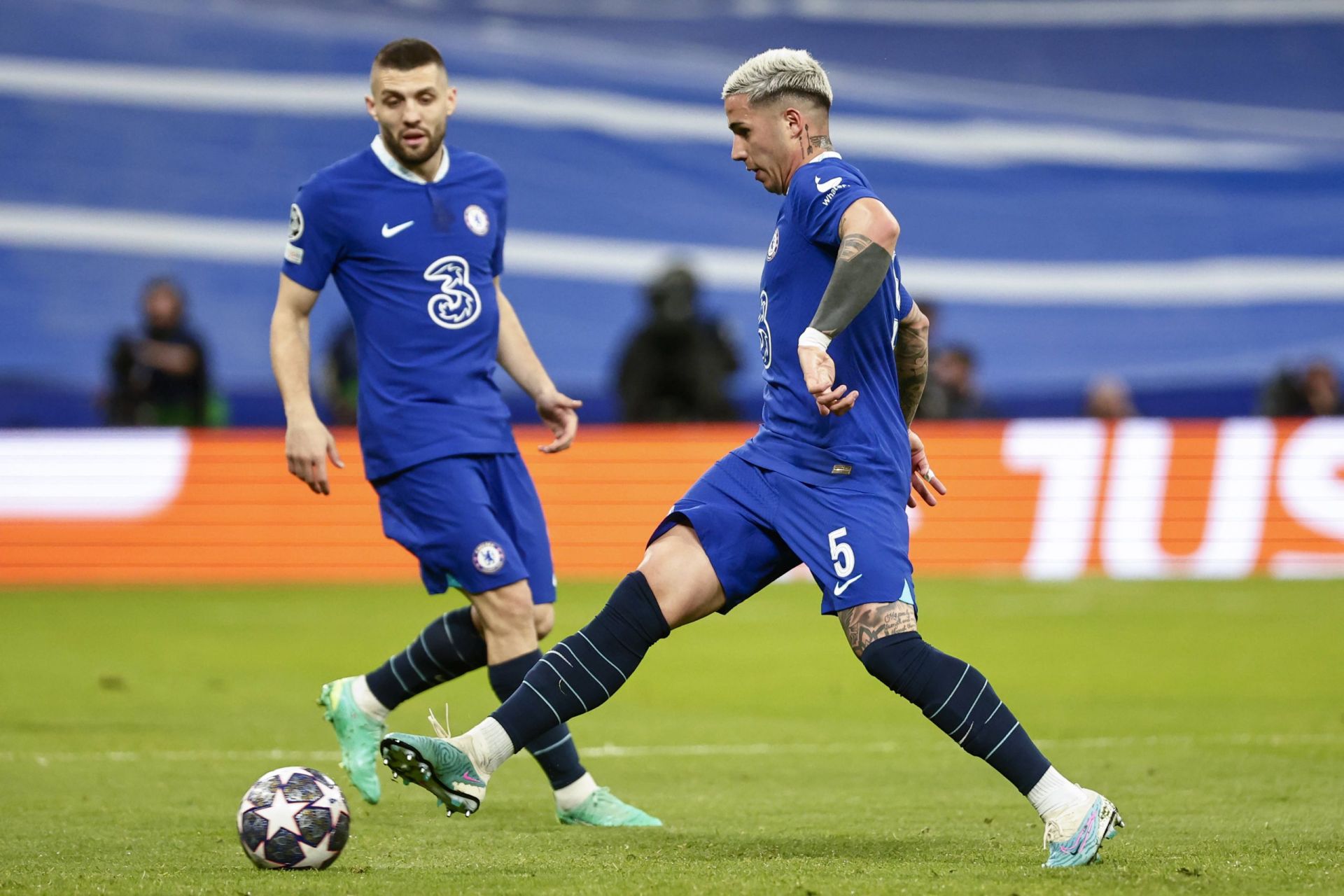 Verlängerung bis 2032! Chelsea zieht wohl Option bei Mittelfeld-Star ...
