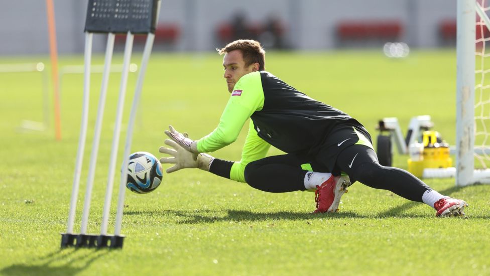 FAK-Keeper Christian Früchtl im Training