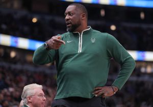 Milwaukee Bucks trennen sich nach 43 Spielen von Coach Adrian Griffin.