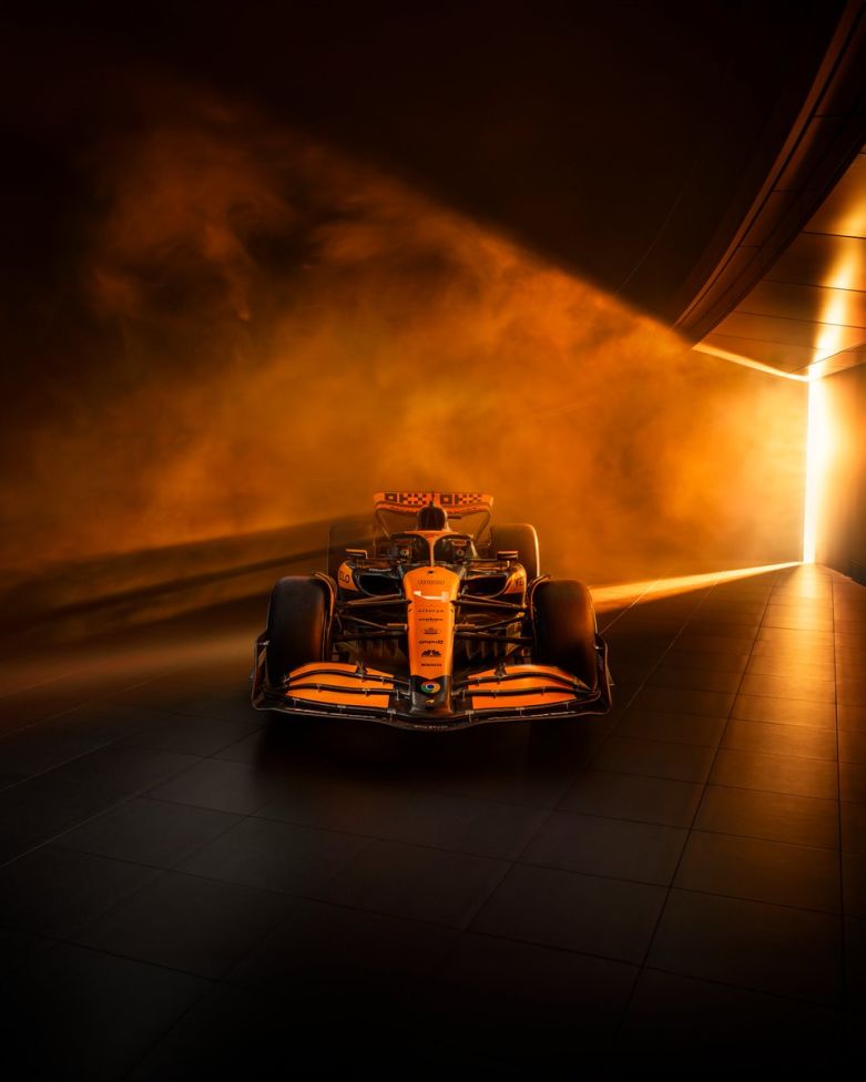 MCLAREN | MCL38 (Quelle: X/McLarenF1)