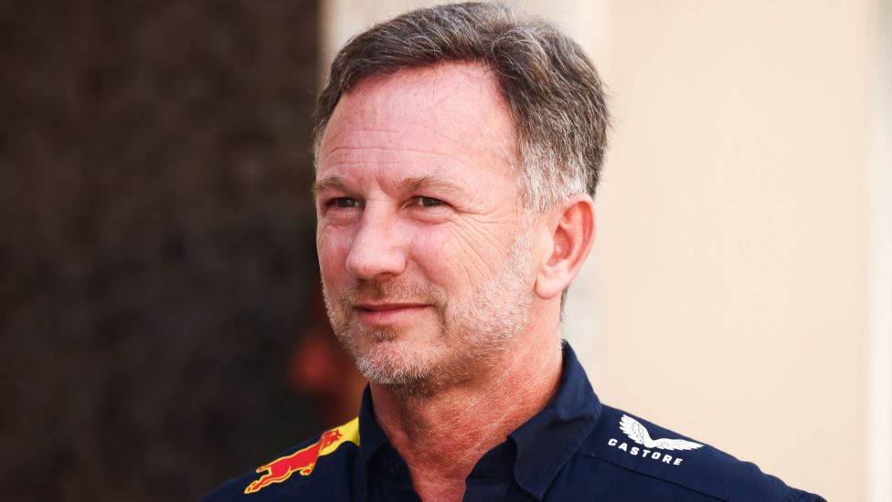 Der in den Schlagzeilen stehende Red-Bull-Teamchef Christian Horner hat am Donnerstag das neue Auto für die kommende For