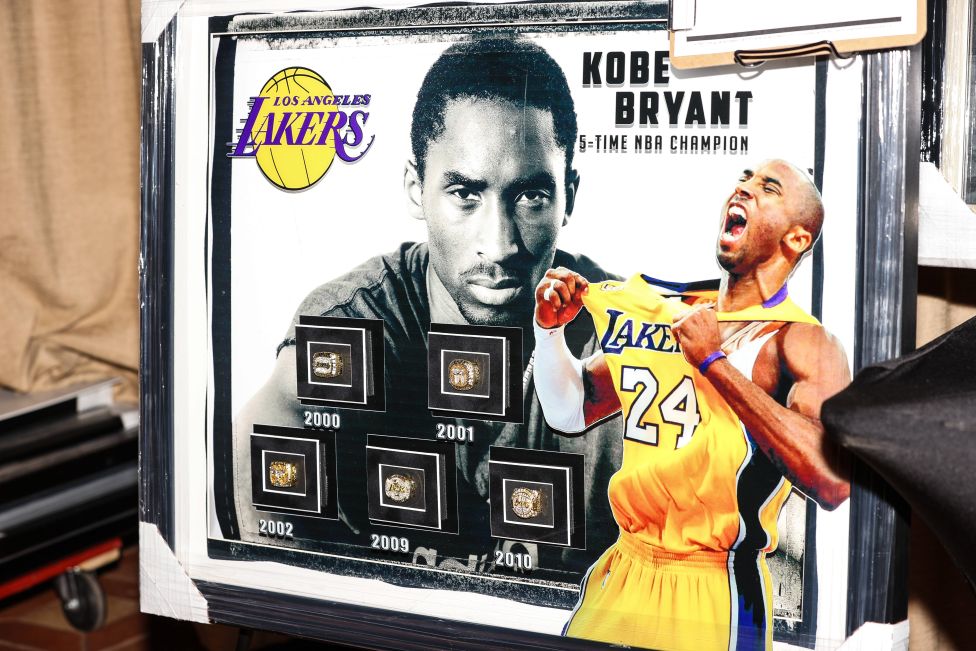 Los Angeles Lakers ehren Kobe Bryant mit Statue