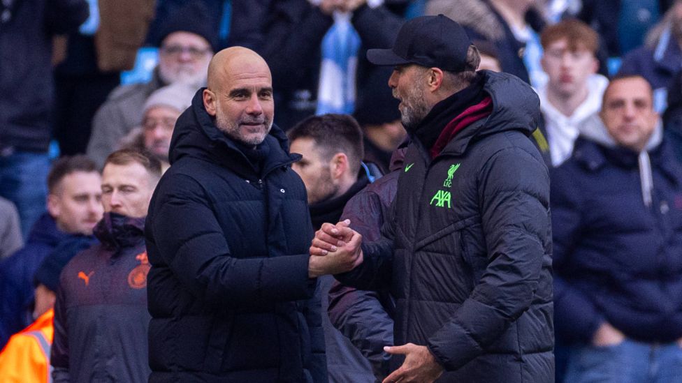 Mit dem Momentum von 20 Pflichtspielen ohne Niederlage kommt Titelverteidiger Manchester City am Sonntag zum Premier-Lea