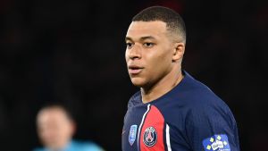 Wann wird der seit Monaten diskutierte Wechsel von Kylian Mbappe zu Real Madrid bestätigt?