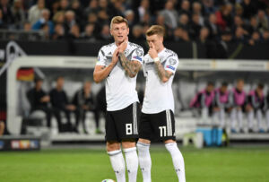 Kroos oder Reus: Wer bekommt den goldenen Abschied?