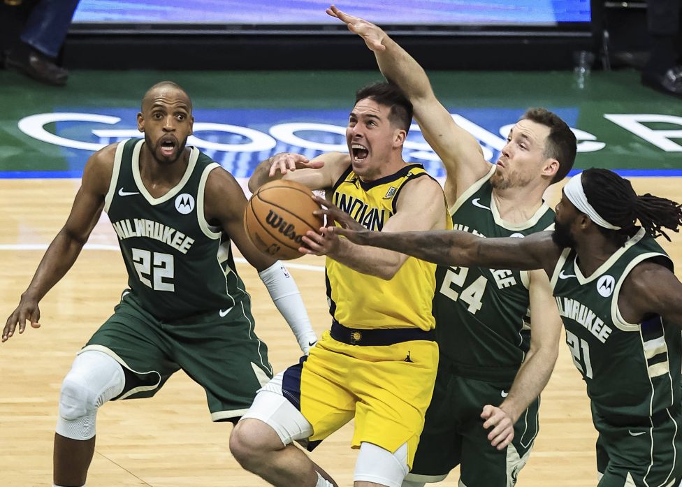 NBA-Playoffs: Bucks verhindern frühes Aus