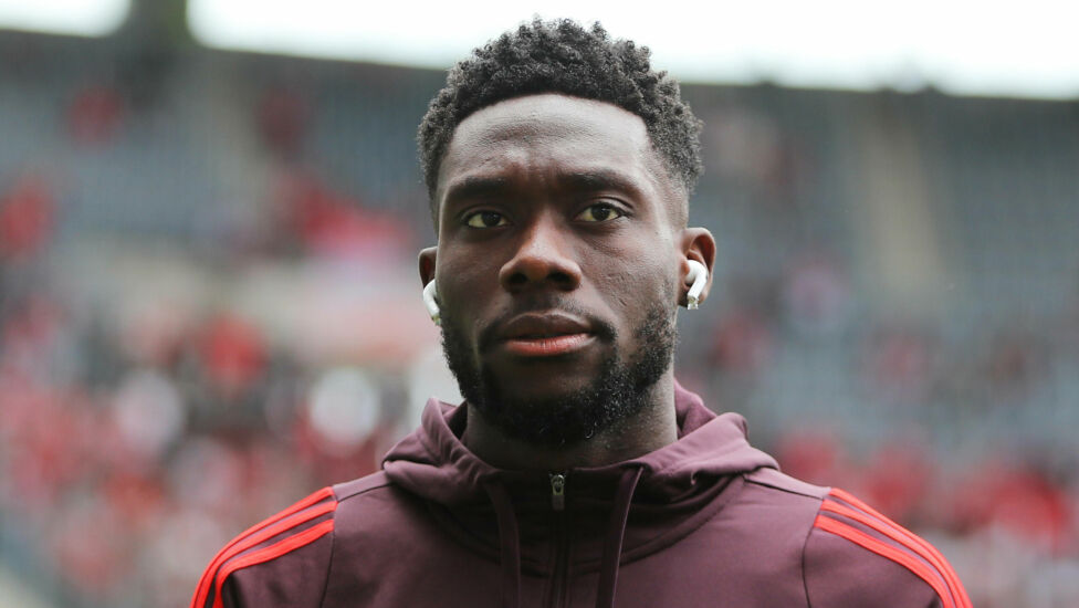 Der Vertragspoker zwischen dem FC Bayern und Alphonso Davies geht in die nächste Runde