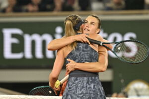 Sabalenka gewinnt gegen "Bestie" Rybakina