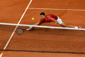 Djokovic nach Meniskus-Operation für Wimbledon sehr fraglich