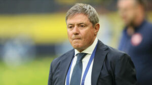 Serbiens Trainer Dragan Stojkovic will mit seiner Mannschaft auch gegen EM-Mitfavorit England nach vorne spielen