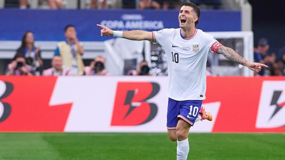 Gastgeber USA ist der Start in die kontinentale Fußball-Meisterschaft Copa America gelungen