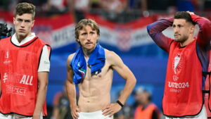 Last-Minute-Schock für Kroatien: Titelverteidiger Italien hat sich in allerletzter Minute ins EM-Achtelfinale gerettet