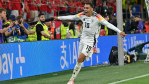 Gastgeber Deutschland steht bei der Fußball-EM nach einem Sieg gegen Dänemark im Viertelfinale