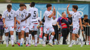 Die Wiener Austria ist am Sonntagnachmittag ohne Probleme in die zweite Runde des ÖFB-Cups eingezogen