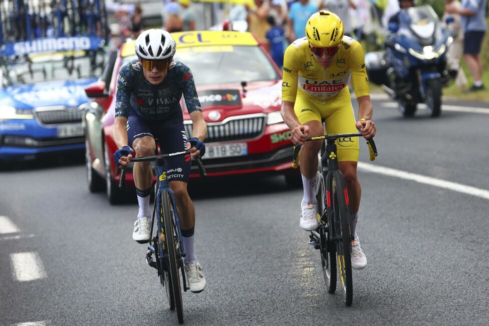 Vingegaard holt Tour-Etappensieg im Zielsprint gegen Pogacar