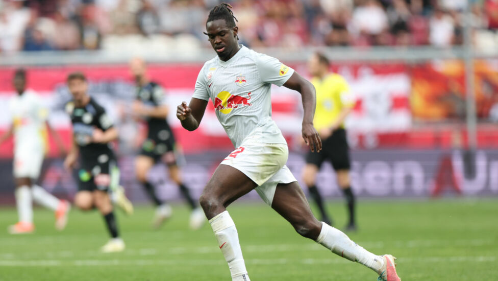 Nach Sky-Informationen liegt dem österreichischen Vizemeister Red Bull Salzburg ein Angebot für Verteidiger Oumar Solet 