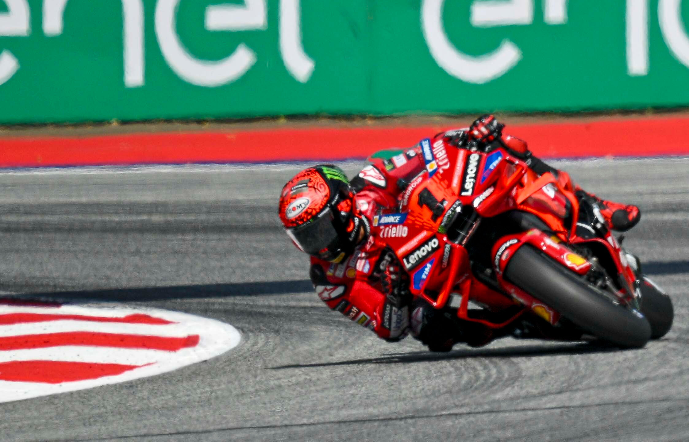Weltmeister Bagnaia gewinnt MotoGP-Sprint in Spielberg - Sky Sport Austria