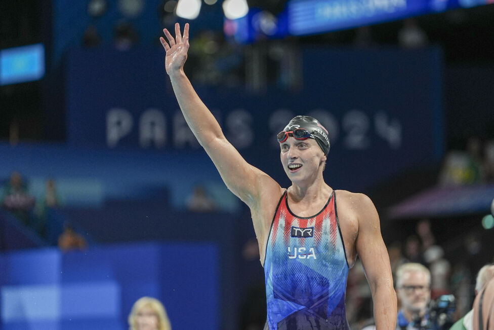 Schwimmerin Ledecky holt historische Goldmedaille