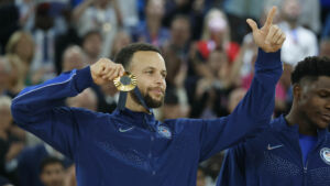 Die USA wankten beim Sieg im Basketball-Finale von Olympia gegen Gastgeber Frankreich, doch dann folgte aber die Show vo
