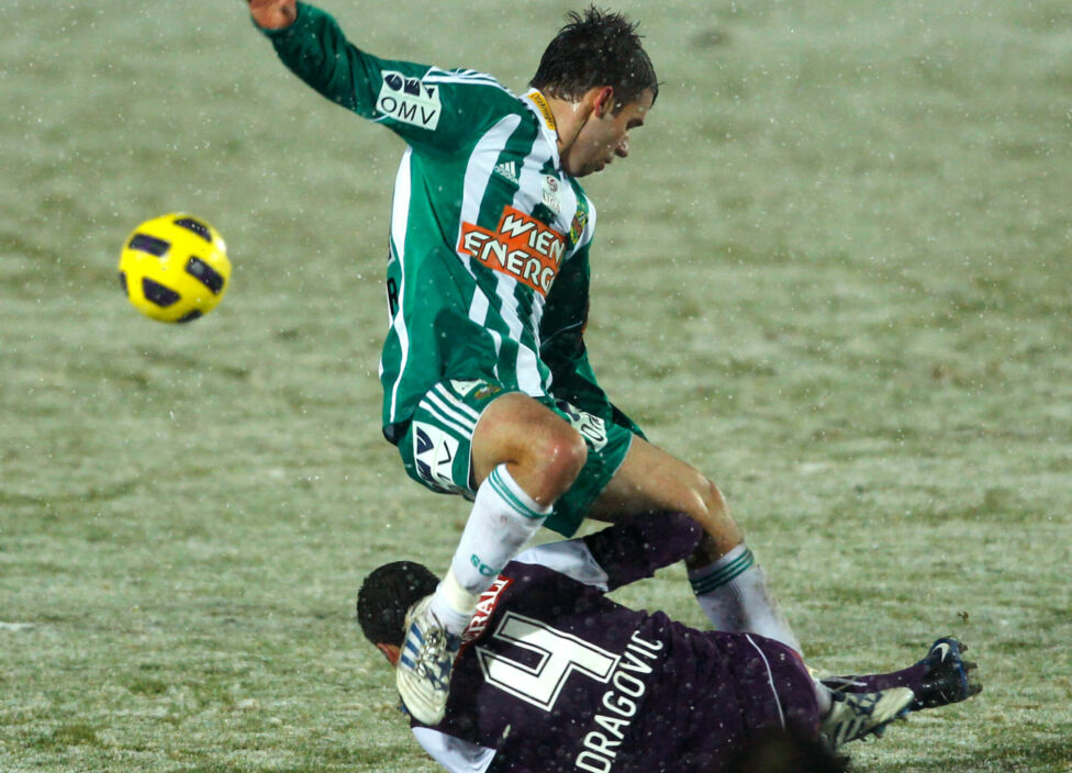 Das bisher letzte Duell von Aleksandar Dragovic gegen Rapid (28.11.2010)